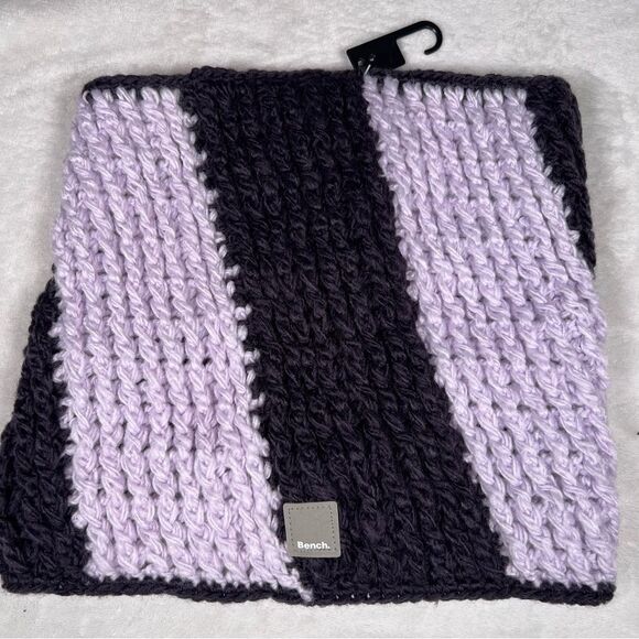 Bench purple and lilac crocheted gaiter 💗 NWT 💗 wool blend - Picture 1 of 7